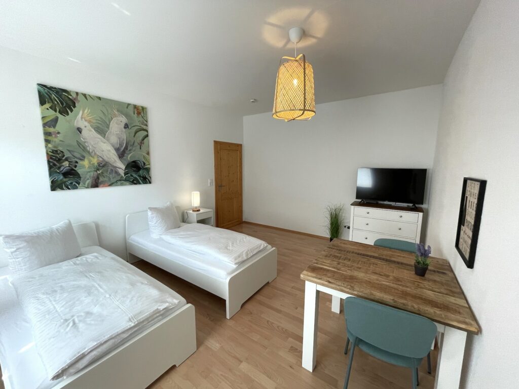 Schlafzimmer 1 Ferienwohnung Gästehaus No. 5